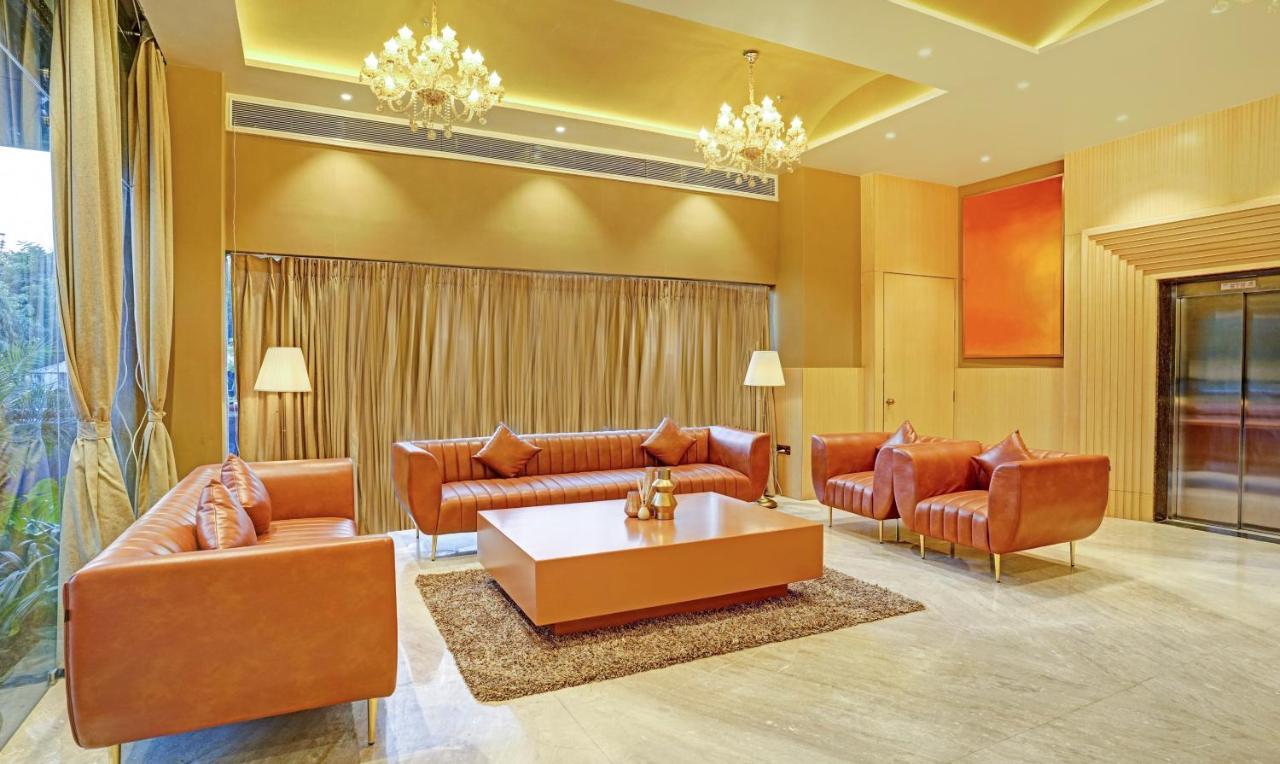 Treebo Premium Golden Bliss Trimurti Nagar Square Nagpur Ngoại thất bức ảnh
