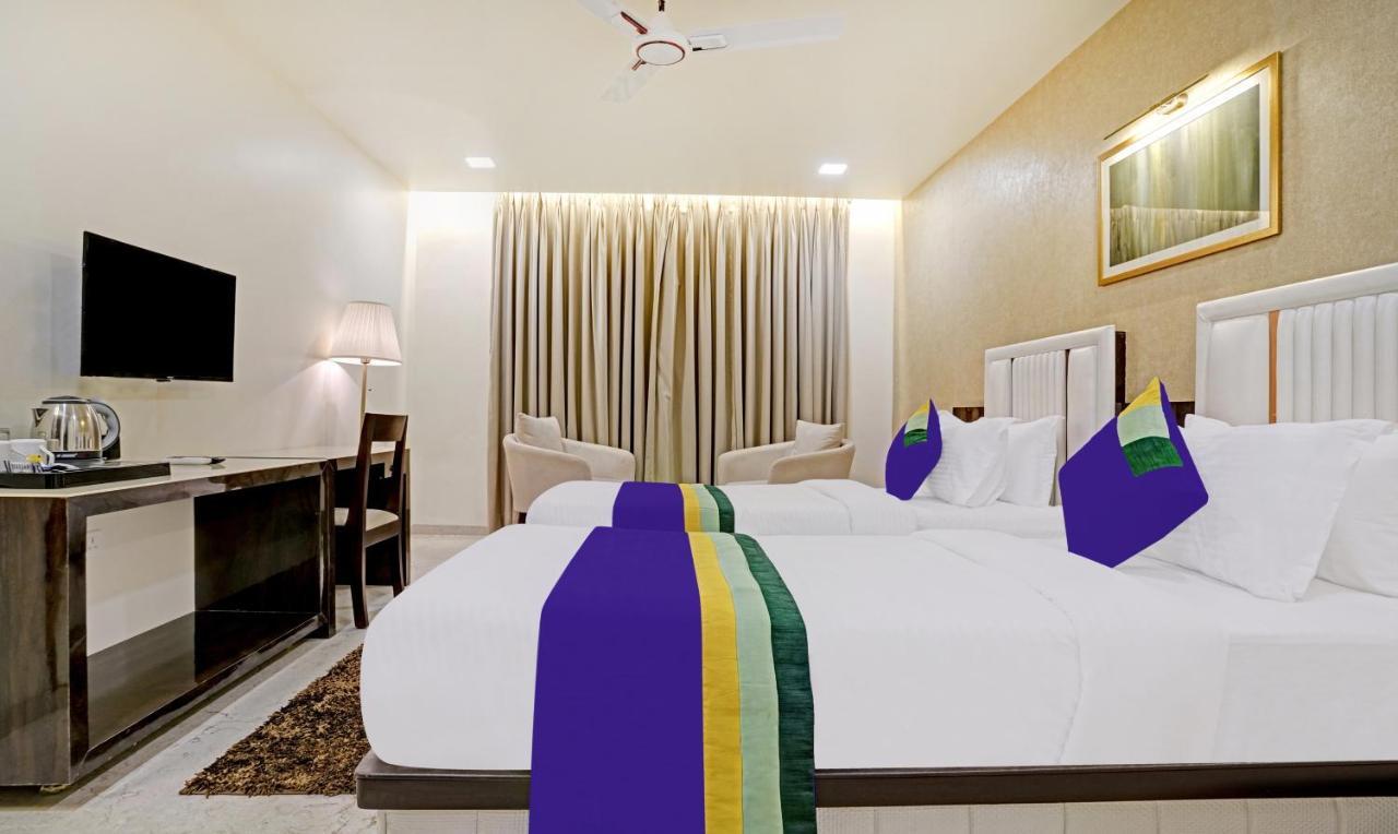 Treebo Premium Golden Bliss Trimurti Nagar Square Nagpur Ngoại thất bức ảnh