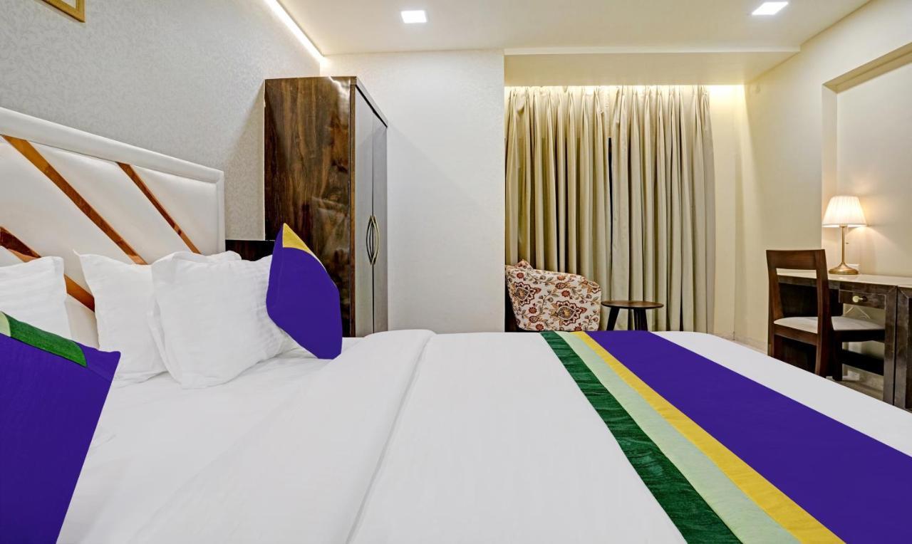 Treebo Premium Golden Bliss Trimurti Nagar Square Nagpur Ngoại thất bức ảnh