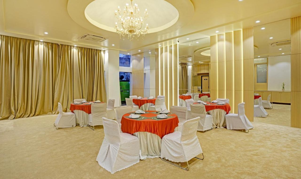 Treebo Premium Golden Bliss Trimurti Nagar Square Nagpur Ngoại thất bức ảnh