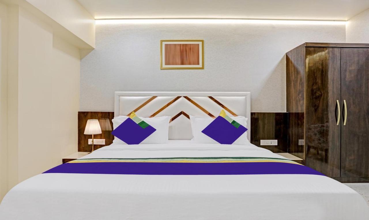 Treebo Premium Golden Bliss Trimurti Nagar Square Nagpur Ngoại thất bức ảnh